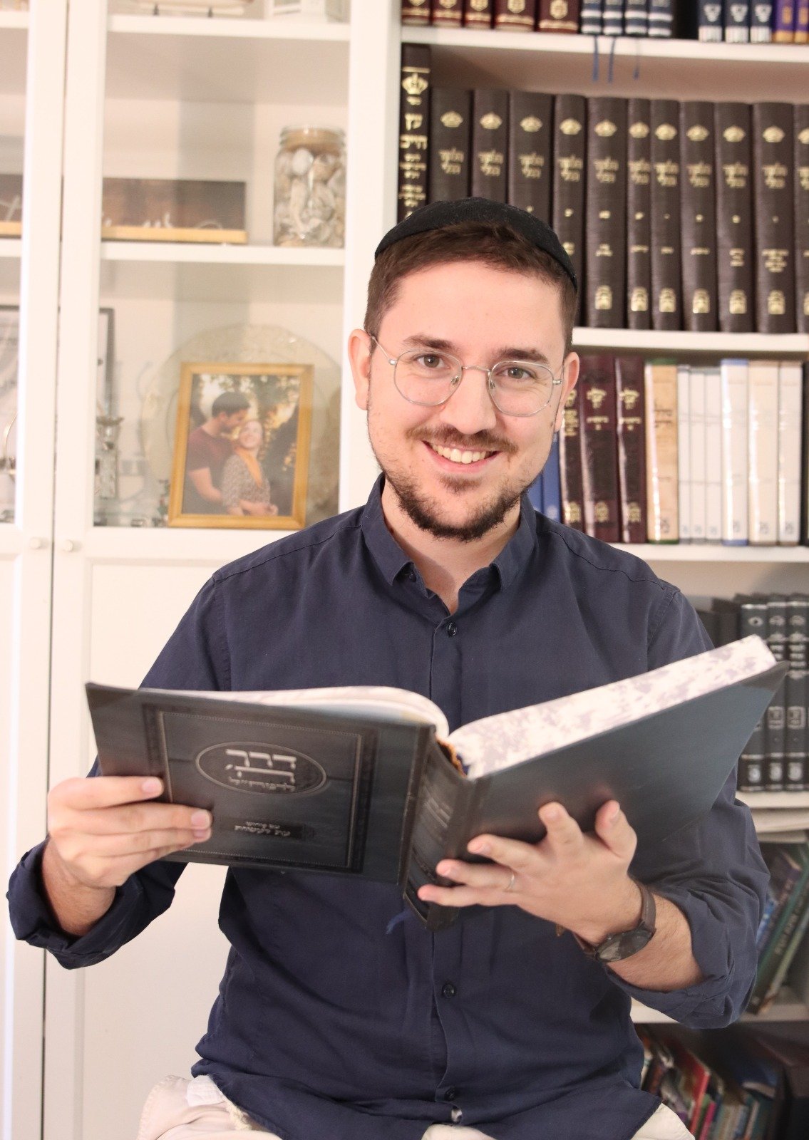 Isaac Lev Isaac Lev